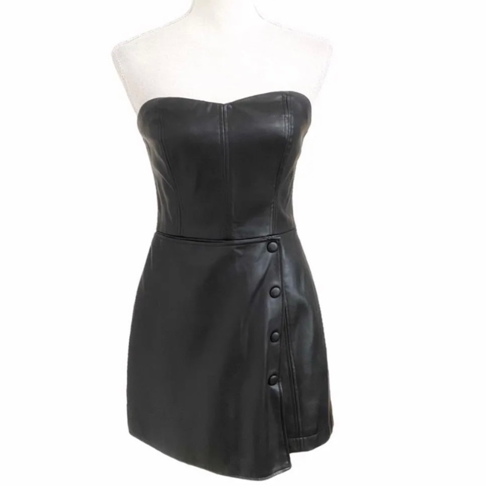 ✨SOLD✨Zara skort romper